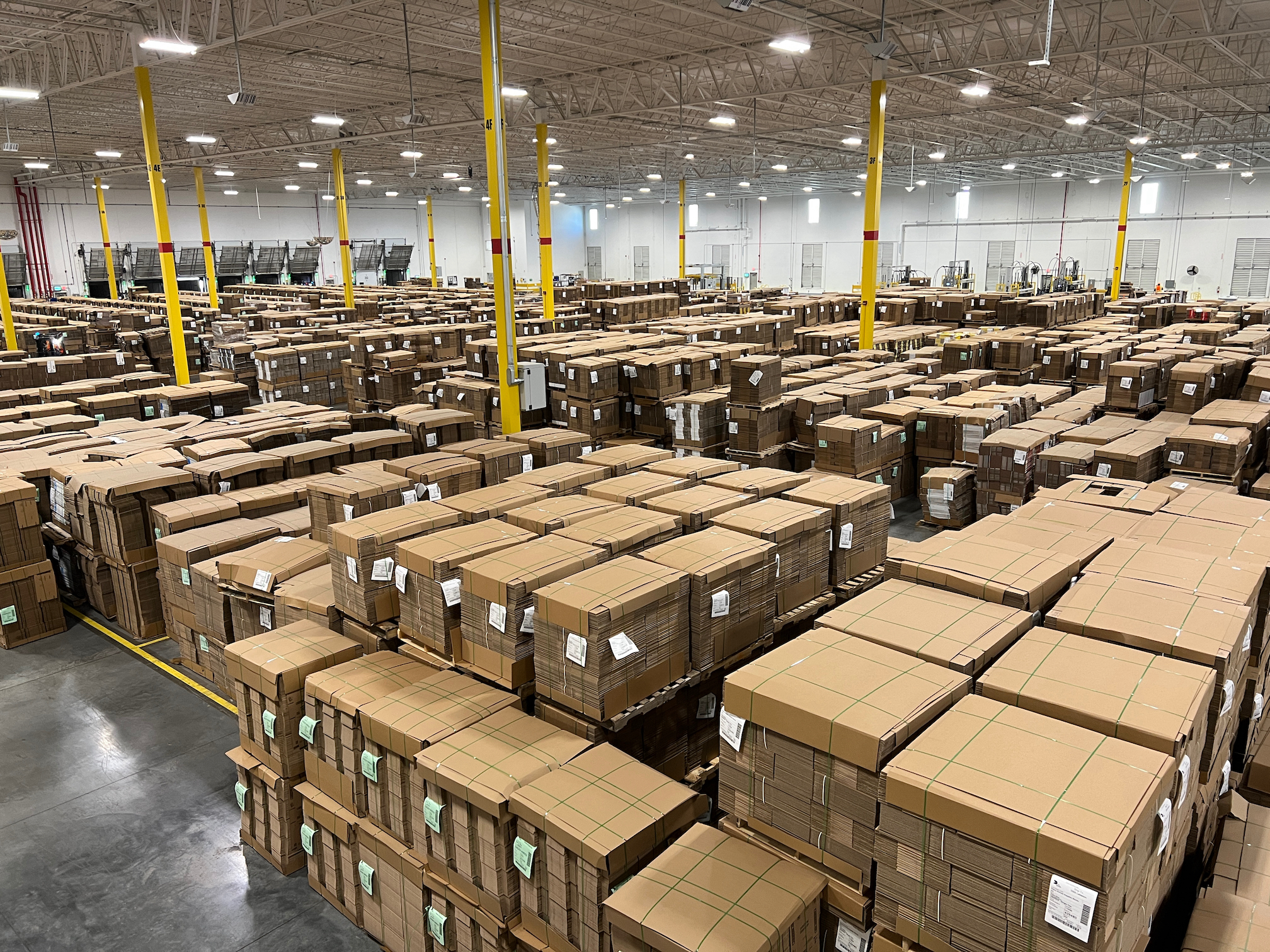 IPSC International Packaging and Service Company team and facility
